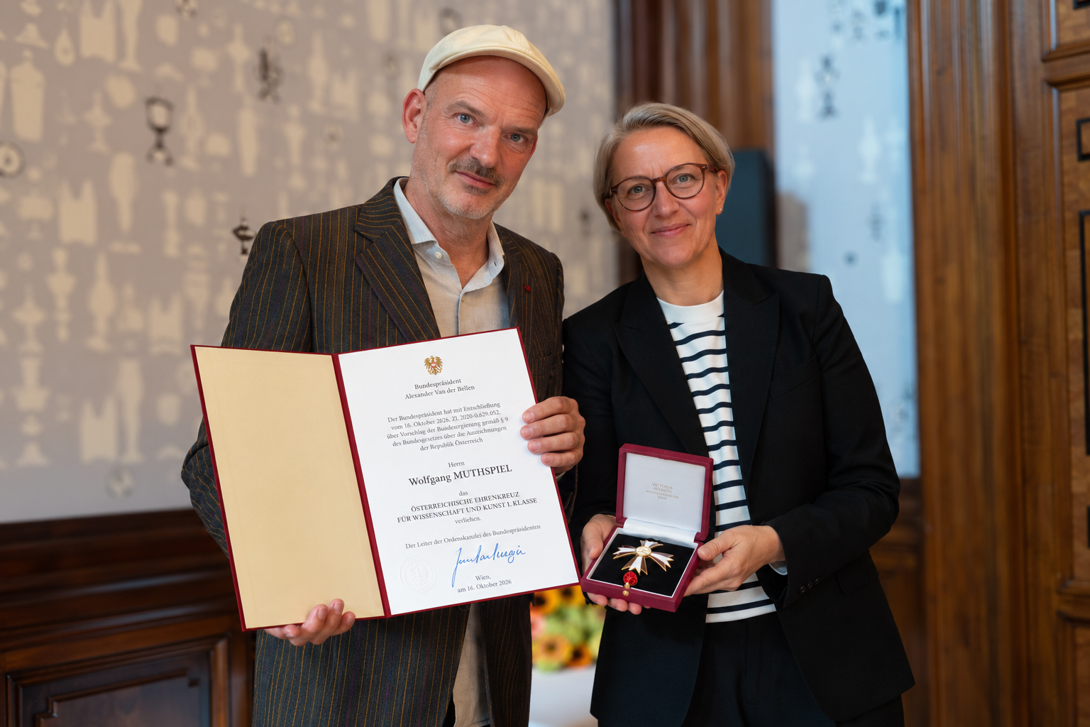 Hohe Auszeichnung für Wolfgang Muthspiel